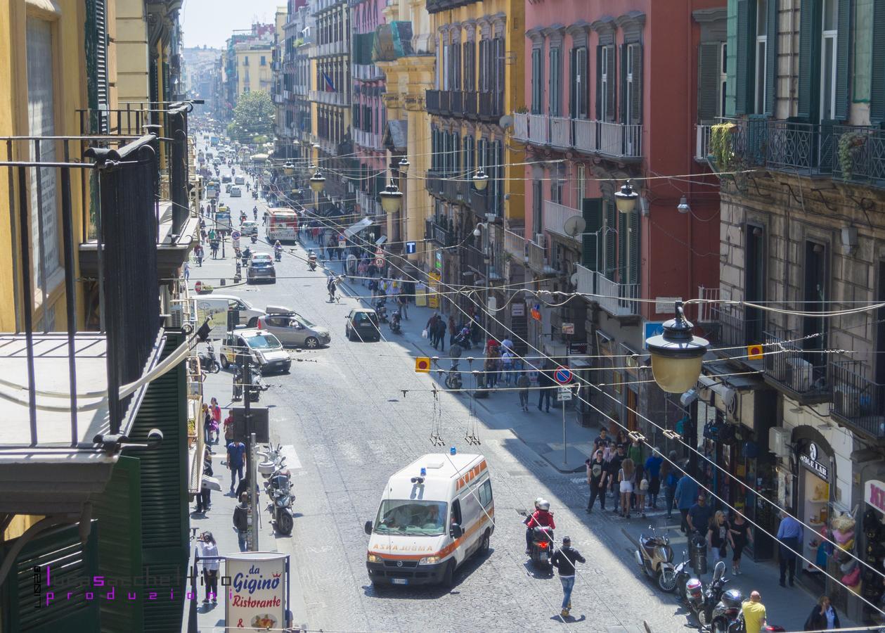 Casa Beatrice, Appartamento Nel Centro Di Napoli נאפולי מראה חיצוני תמונה